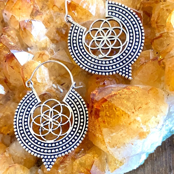 ⚡️ SEED OF LIFE EARRINGS ⚡️ - Picture 1 of 3